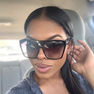 Meet your Posher, Ash